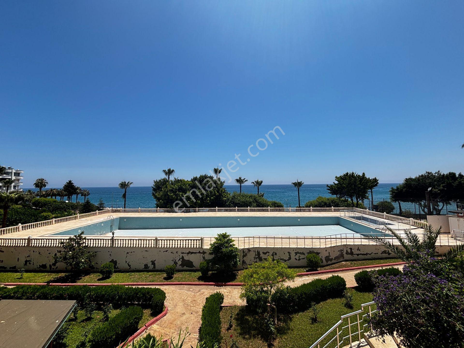 Mersin Erdemli Ayaş Özde Tatil Sitesi Deniz Manzaralı Satılık 2+1 Daire
