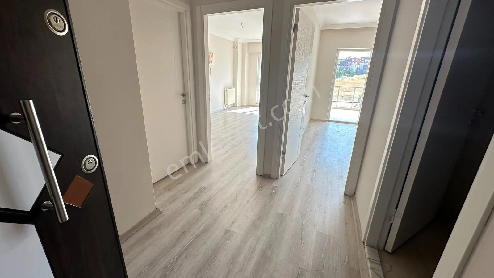 1+1 Ayrı Mutfak Çanakkale Kepez Çanlılar Sit 70 M2 Geniş Teras - Görsel 3