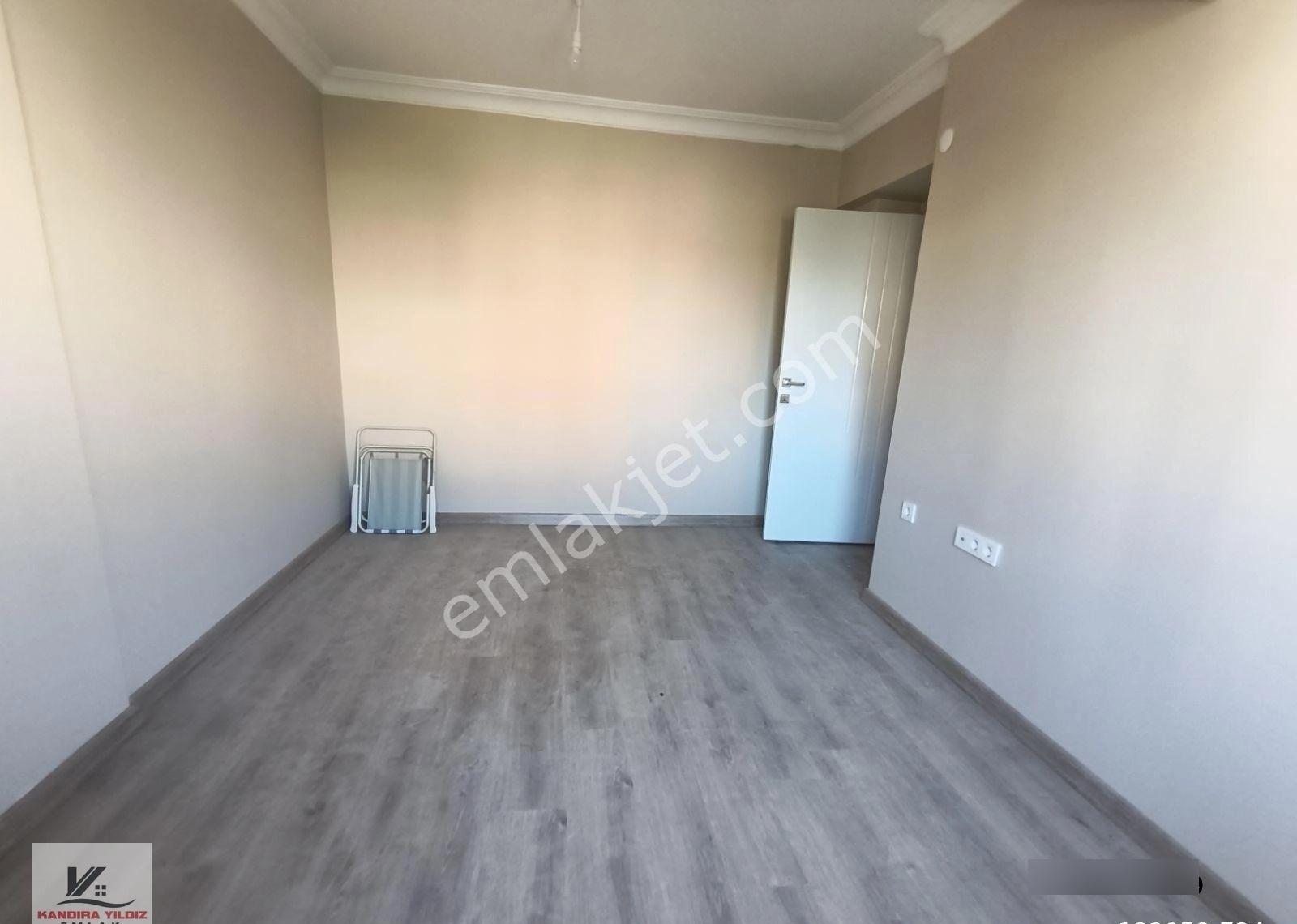 Kadıköy Merdivenköy Mah. Merkezi Konumda 2+1 85 M2 2.kat Daire - Görsel 32