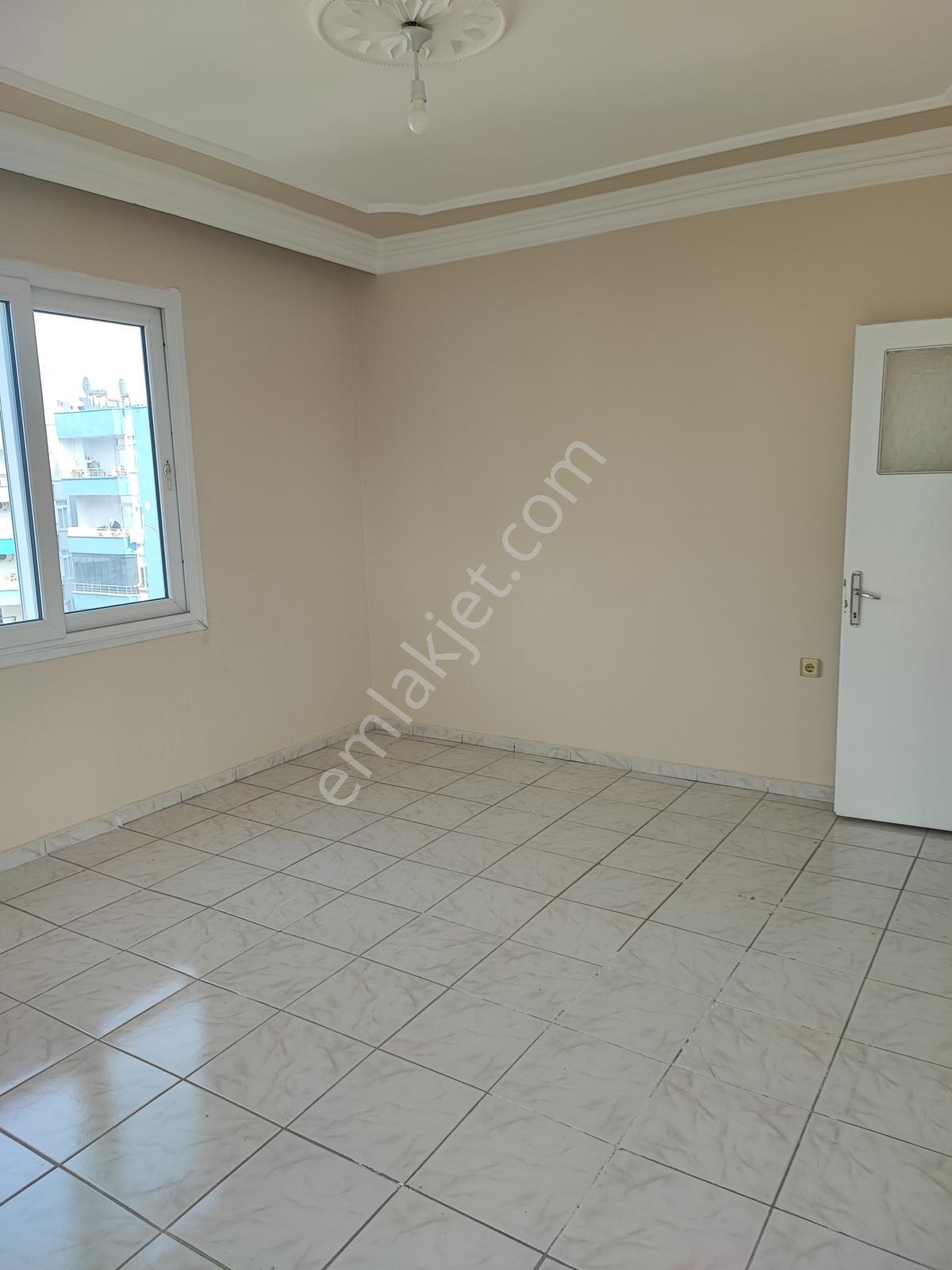 A&g Den Mezitli Yeni Mahallede Kiralık Yapılı 3+1 Daire - Görsel 4