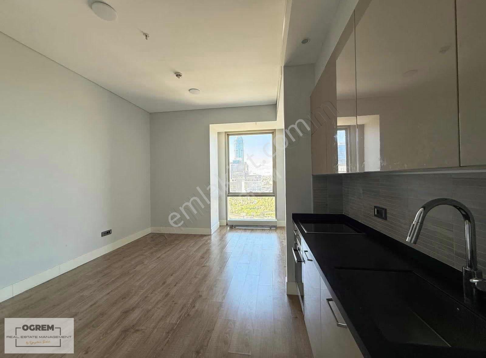 Ataşehir Metropol İstanbul C Blok 1+0 Stüdyo Satılık Daire - Görsel 2