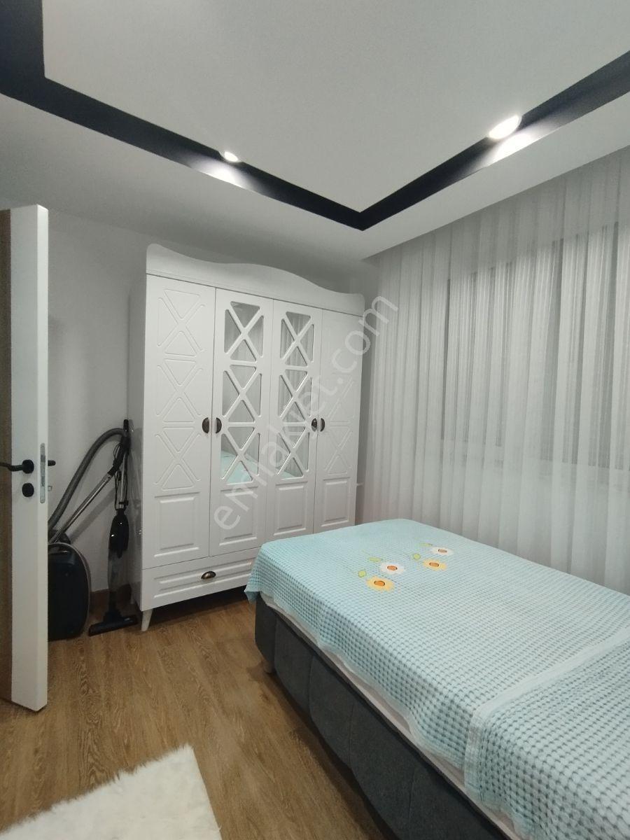 Geniş Bahçe Kullanımlı Eşyalı 2+1 Daire - Görsel 19