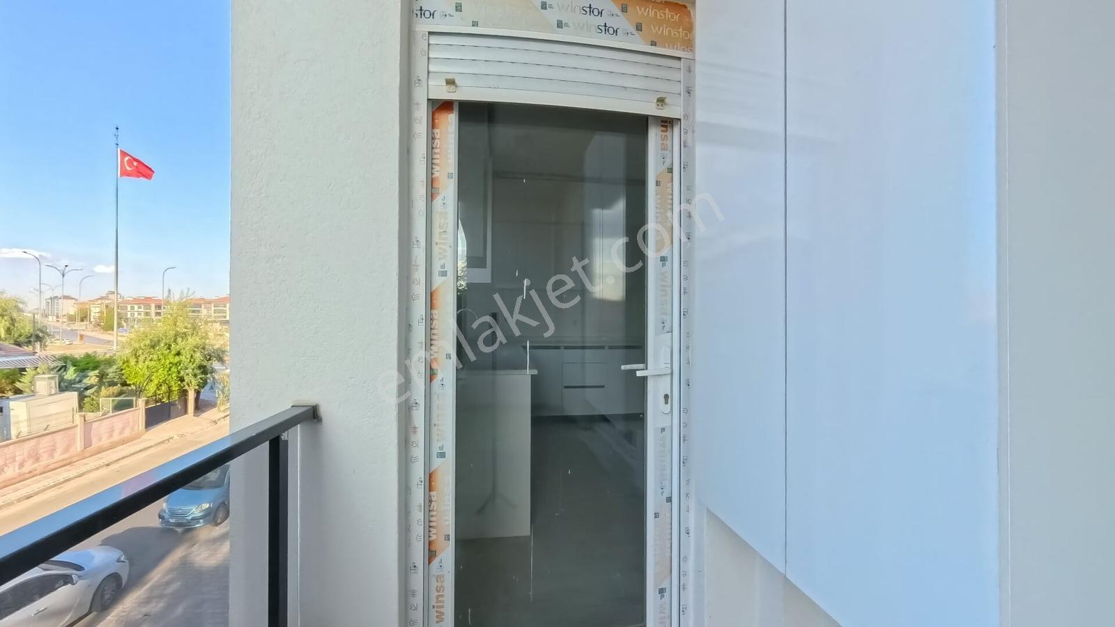 Pirireis Mahallesinde 3+1 Zeminden Isıtma Satılık Daire - Görsel 22