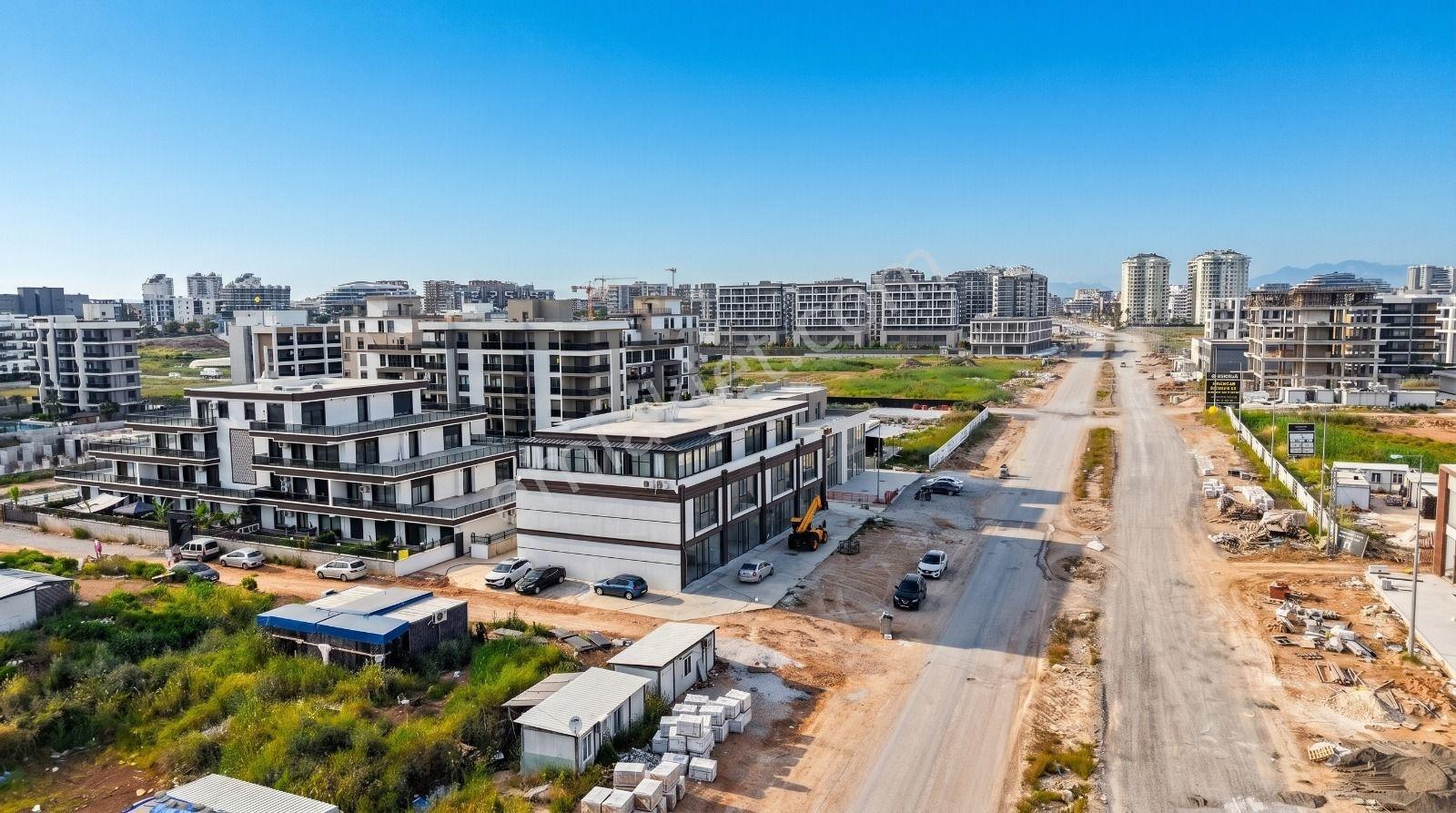 Altıntaş 'ın En Değerli Cad. 40 Lık Yolda 264 M2 Kiralık Dükkan - Görsel 11