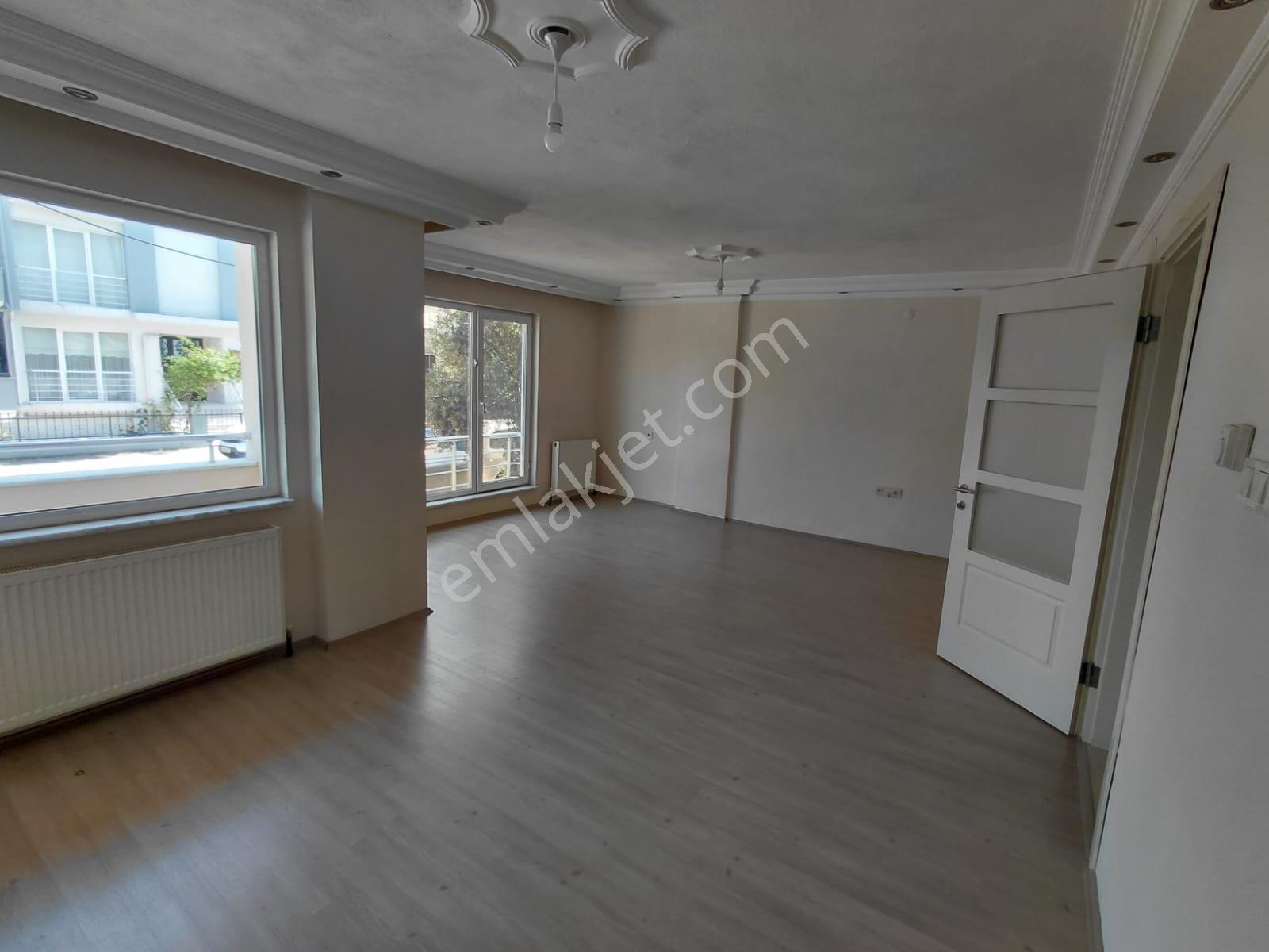 Remax Mid Atatürk Mahallesı Ümıt Sokak Kıralık 3+1 Daire - Görsel 9