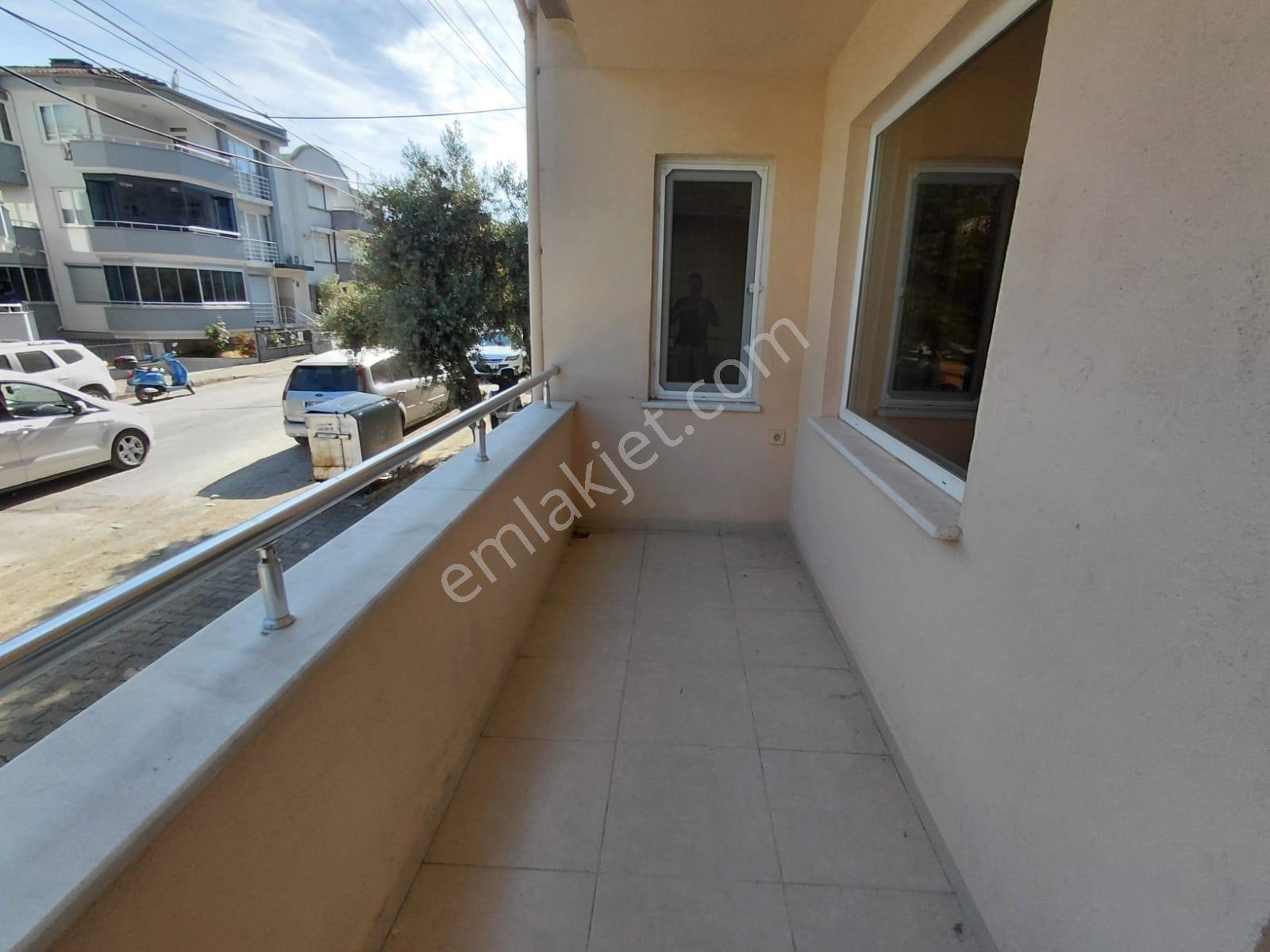 Remax Mid Atatürk Mahallesı Ümıt Sokak Kıralık 3+1 Daire - Görsel 33