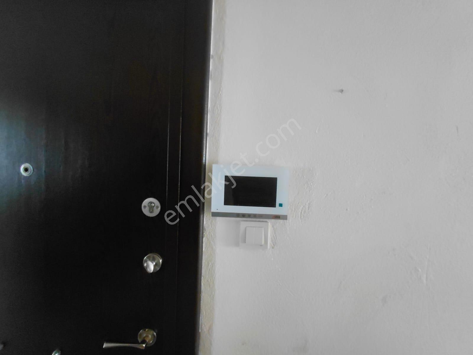 Remax Mid Atatürk Mahallesı Ümıt Sokak Kıralık 3+1 Daire - Görsel 24