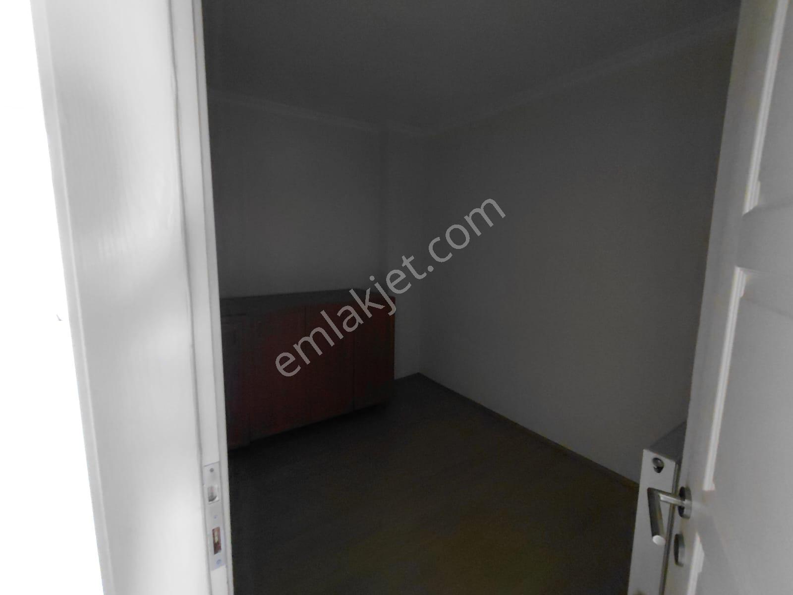 Remax Mid Atatürk Mahallesı Ümıt Sokak Kıralık 3+1 Daire - Görsel 11