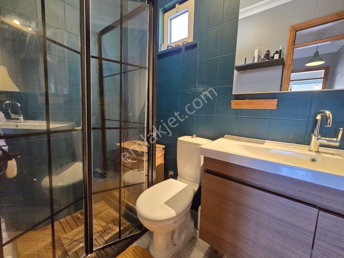 Altınoluk Satılık Villa | Deniz Manzaralı | Eşyalı | Denize Yakın - Görsel 24