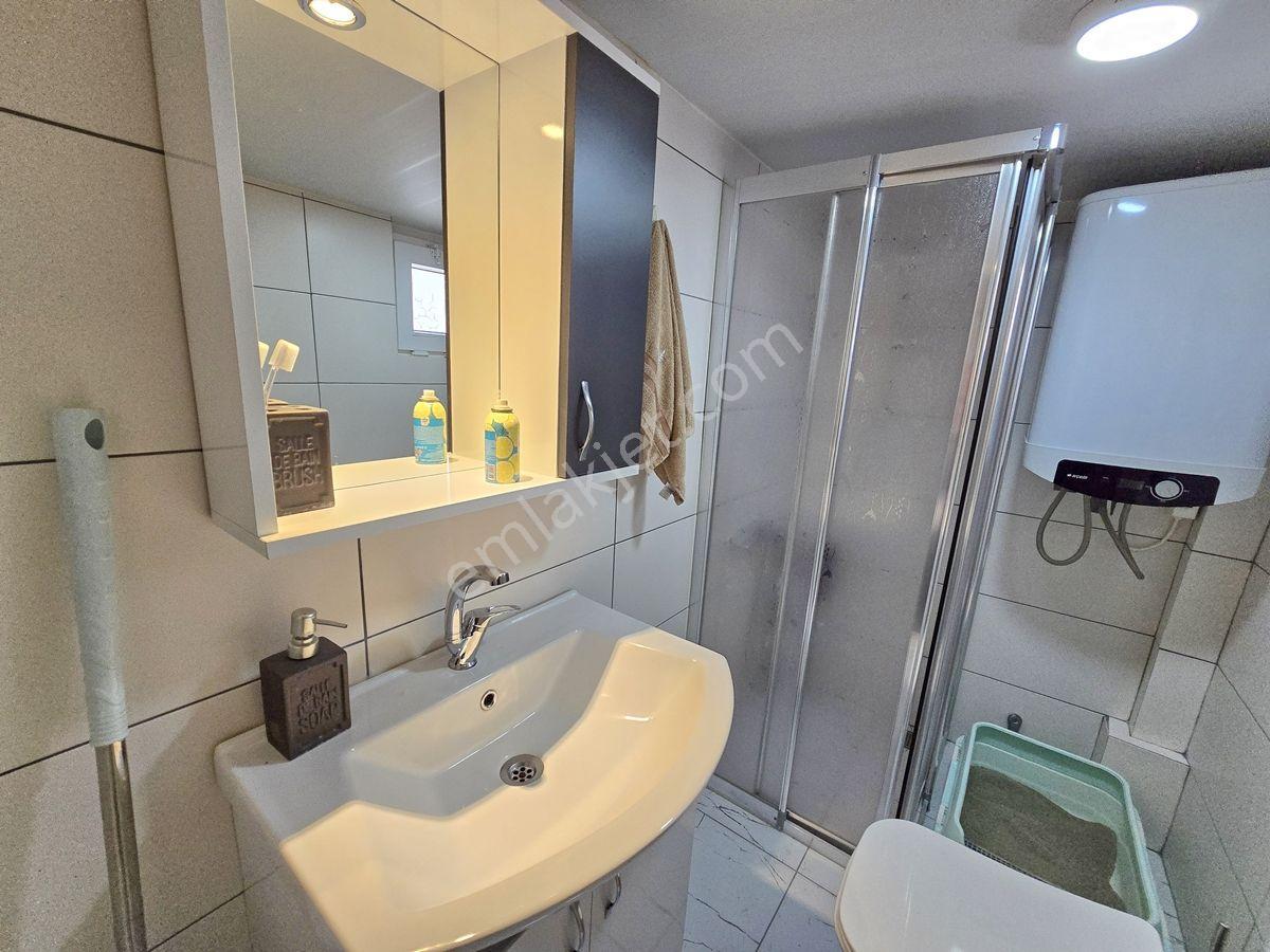 Altınoluk Satılık Villa | Deniz Manzaralı | Eşyalı | Denize Yakın - Görsel 30