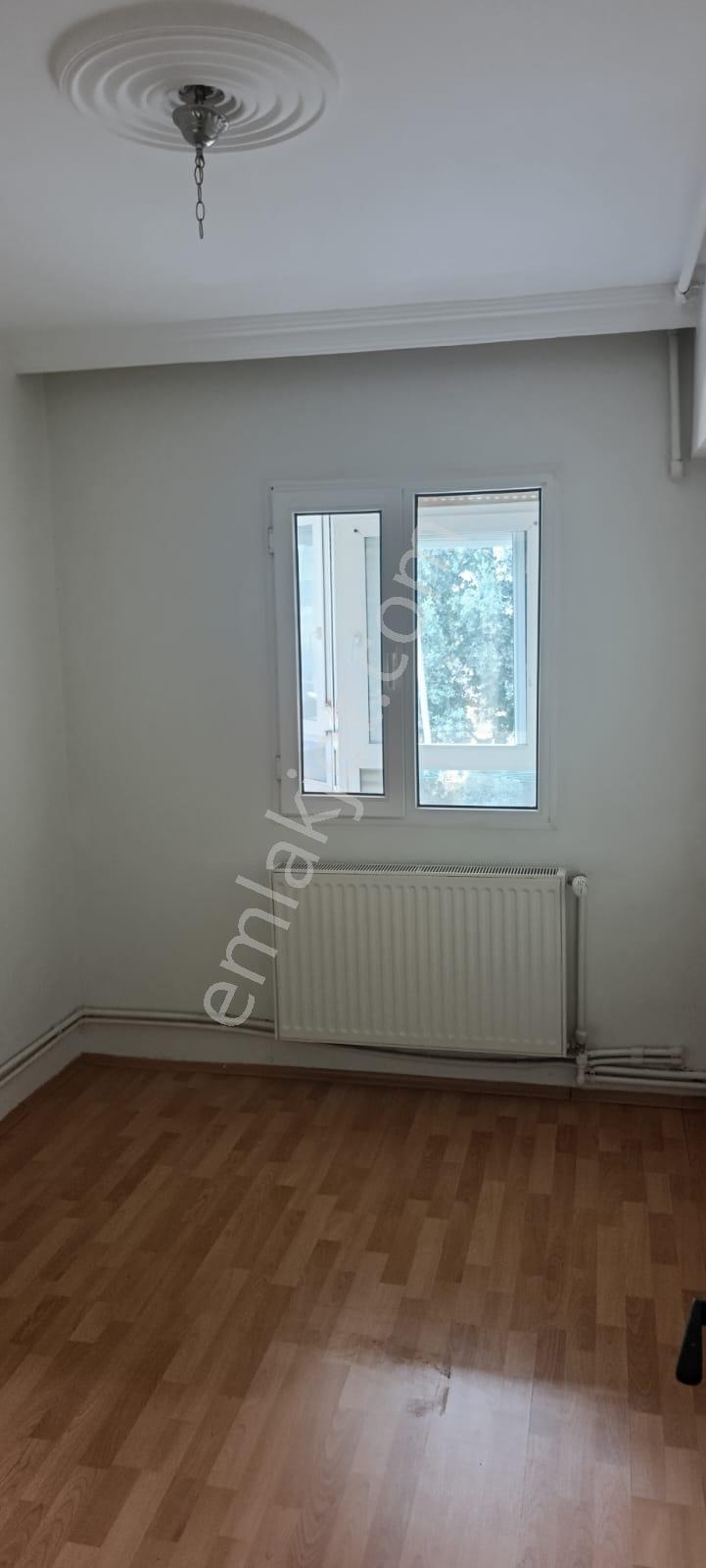 Bornova Evka4 Mahallesinde Kiralık 3+1 Daire - Görsel 15