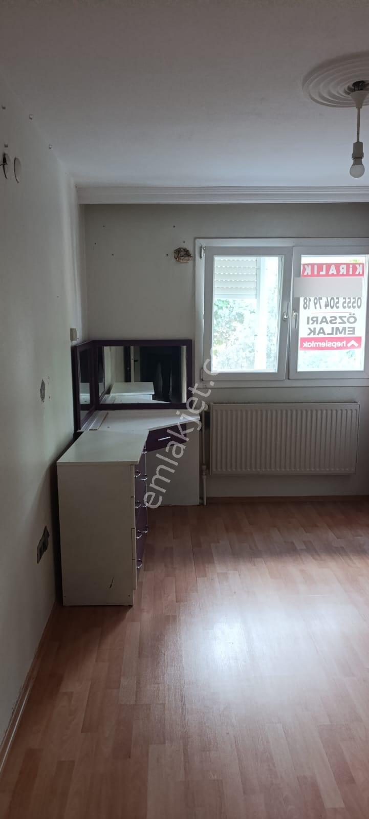 Bornova Evka4 Mahallesinde Kiralık 3+1 Daire - Görsel 7