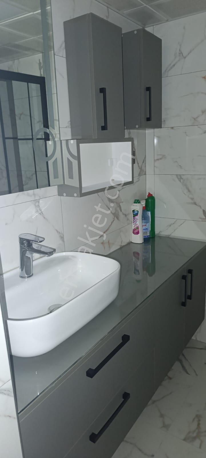 Bornova Evka4 Mahallesinde Kiralık 3+1 Daire - Görsel 11