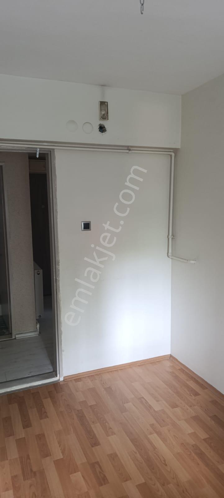 Bornova Evka4 Mahallesinde Kiralık 3+1 Daire - Görsel 17
