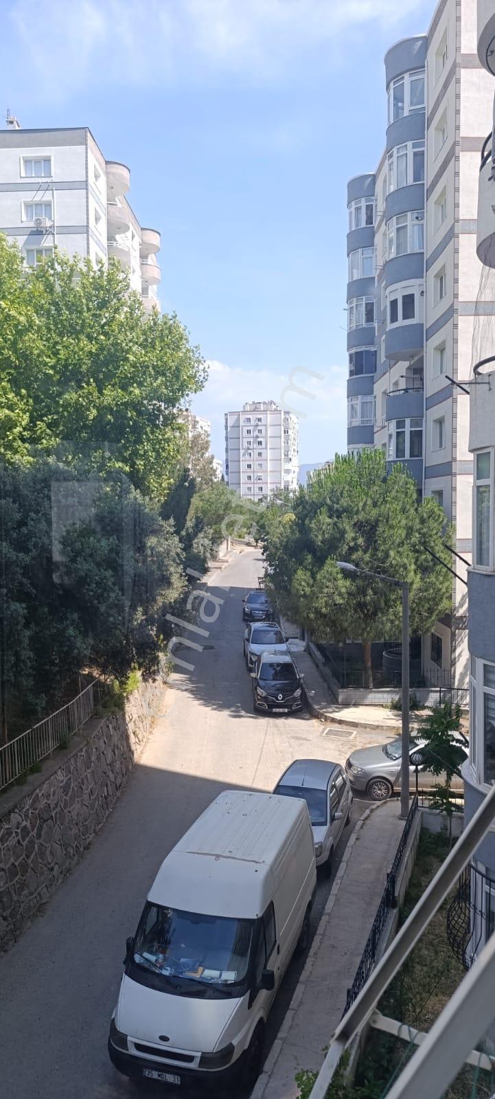 Bornova Evka4 Mahallesinde Kiralık 3+1 Daire - Görsel 18