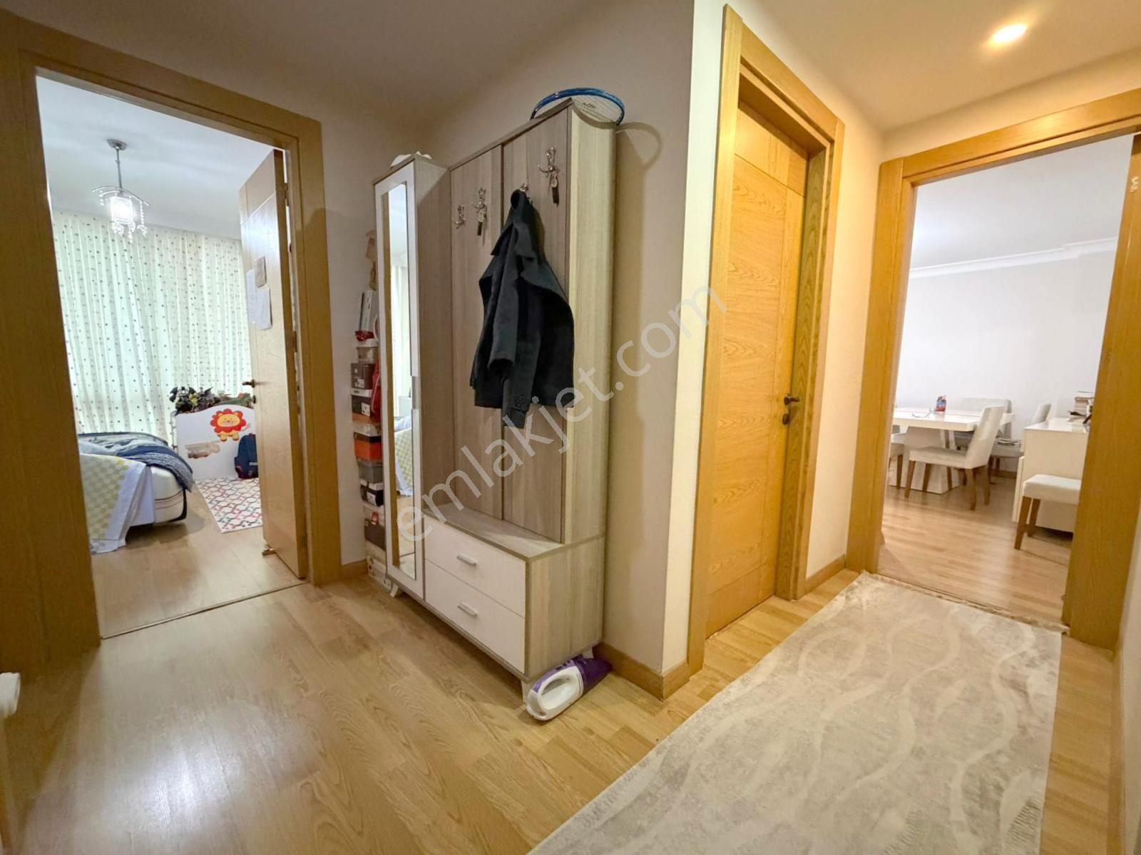 Mertcan'dan Ary Efedra Sitesi İçinde Balkonlu Geniş Ferah 2+1 - Görsel 17