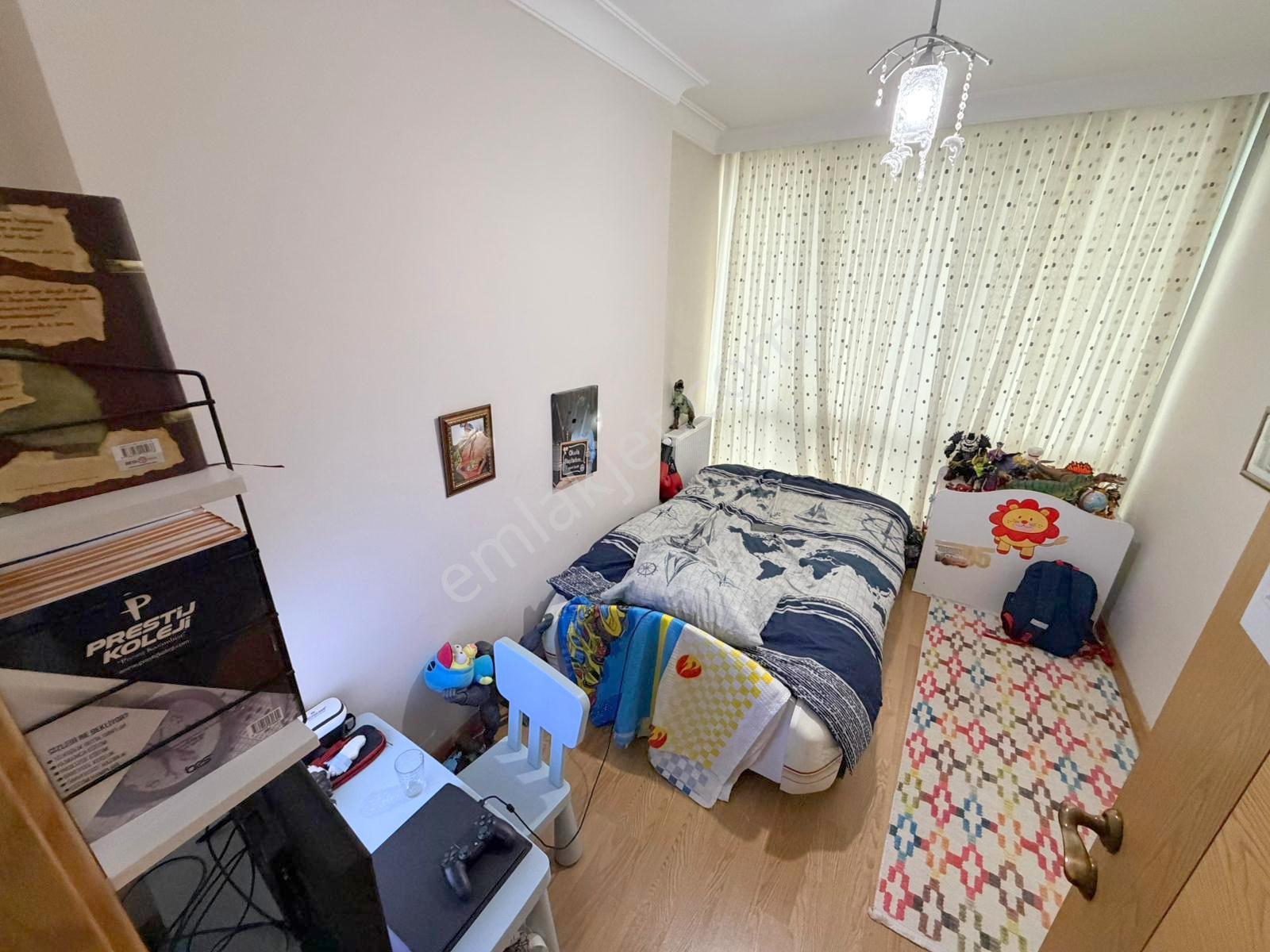 Mertcan'dan Ary Efedra Sitesi İçinde Balkonlu Geniş Ferah 2+1 - Görsel 10