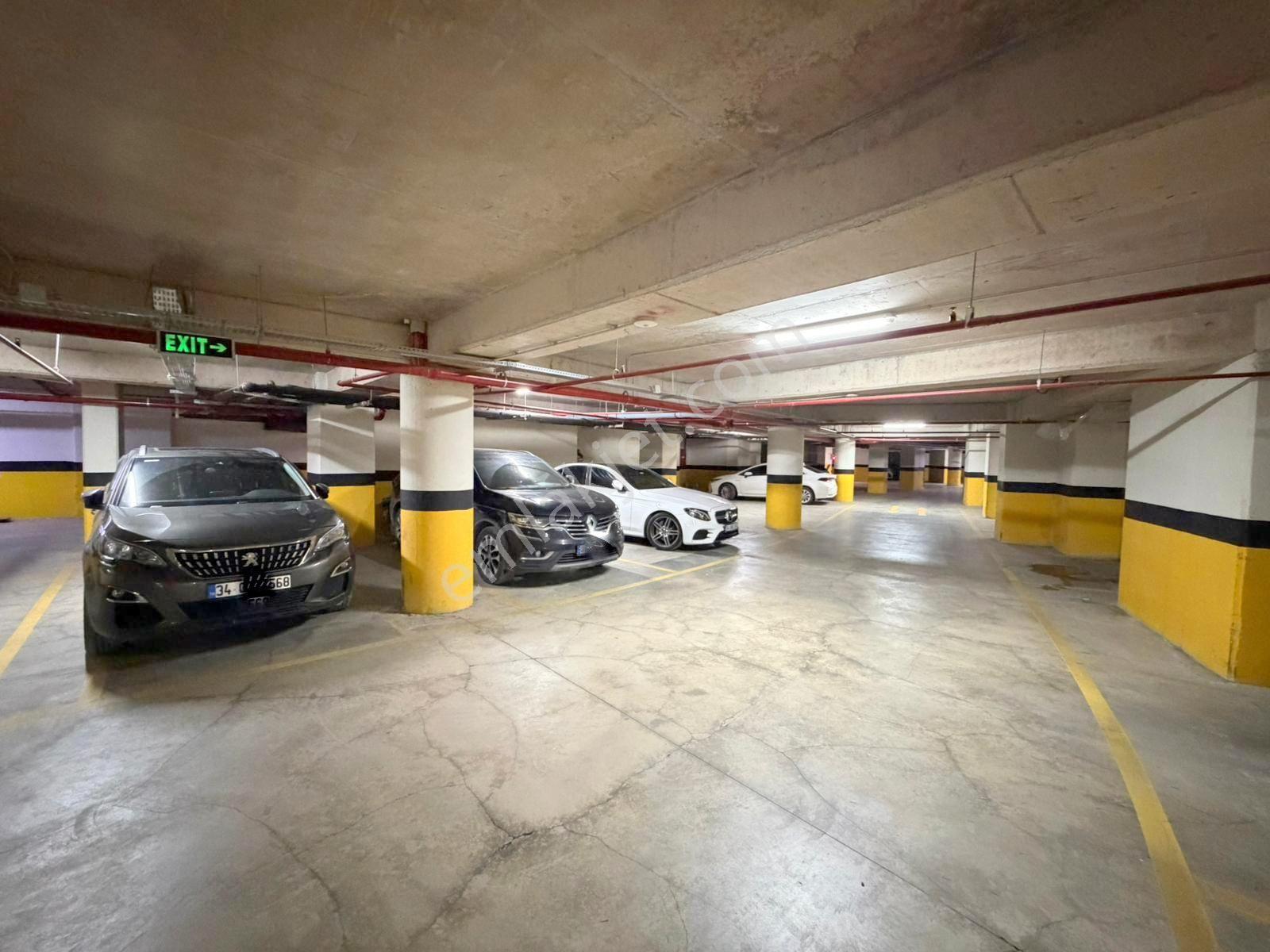 Mertcan'dan Ary Efedra Sitesi İçinde Balkonlu Geniş Ferah 2+1 - Görsel 24