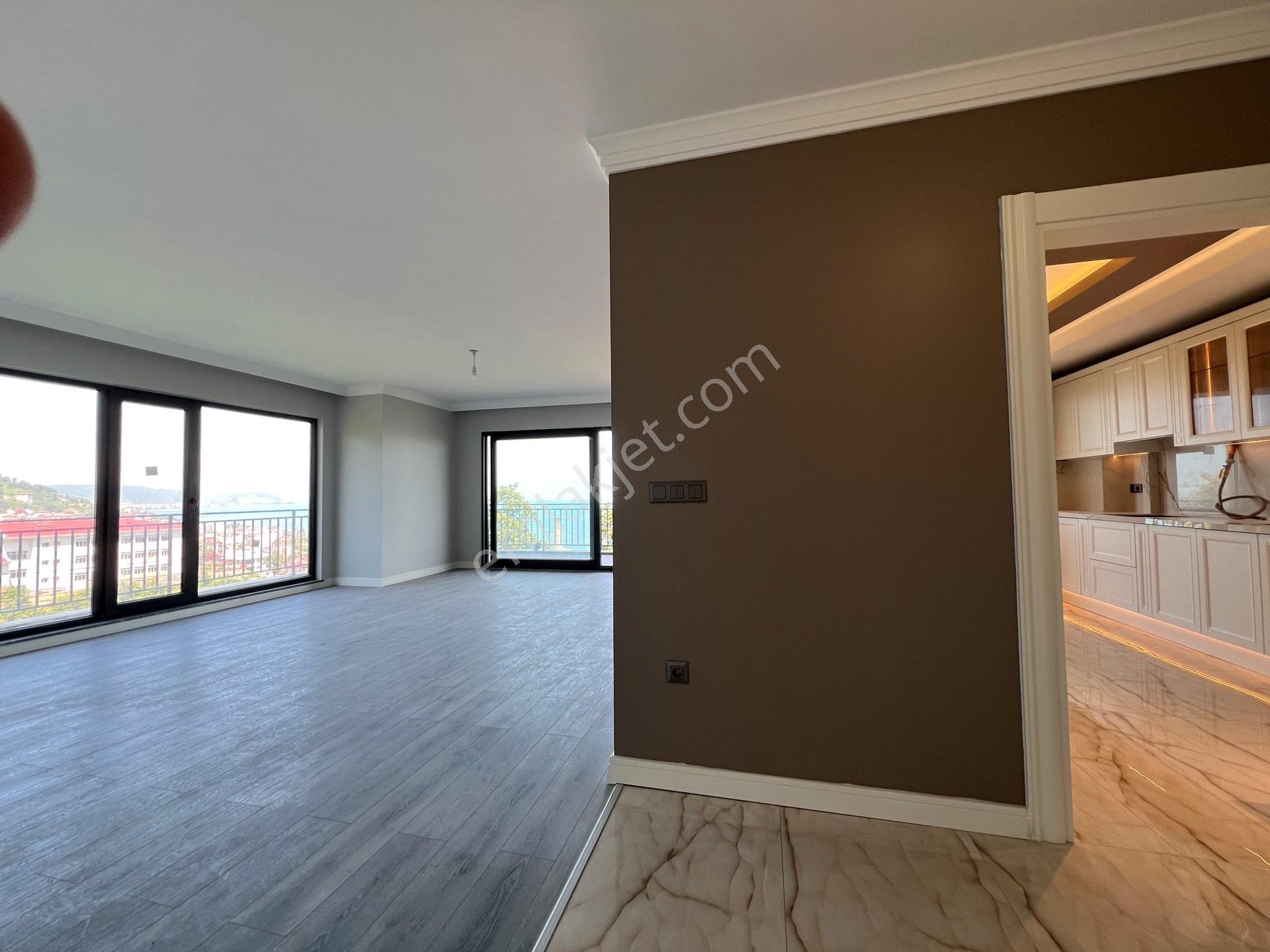 Trabzon Sürmene'de Deniz Manzaralı,site İçi Lüks 4+1 Daire, 230 M² - Görsel 12