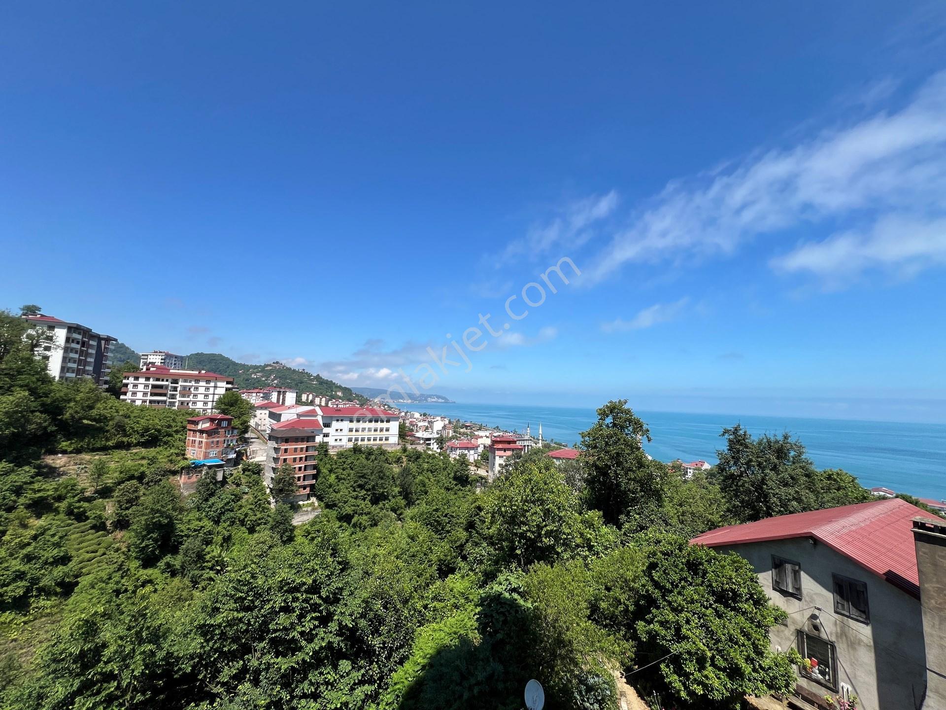 Trabzon Sürmene'de Deniz Manzaralı,site İçi Lüks 4+1 Daire, 230 M²
