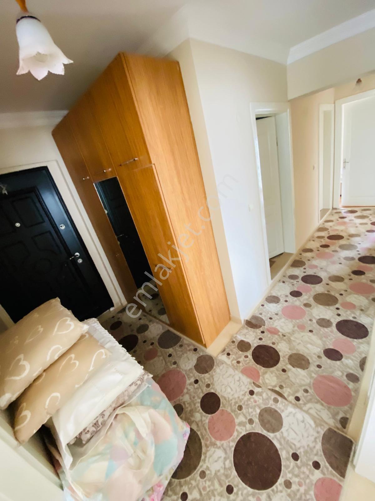Eymen Emlaktan Kuşadası Ege Mh. Eşyalı Kiralık 3+1 Daire 🏡 - Görsel 11