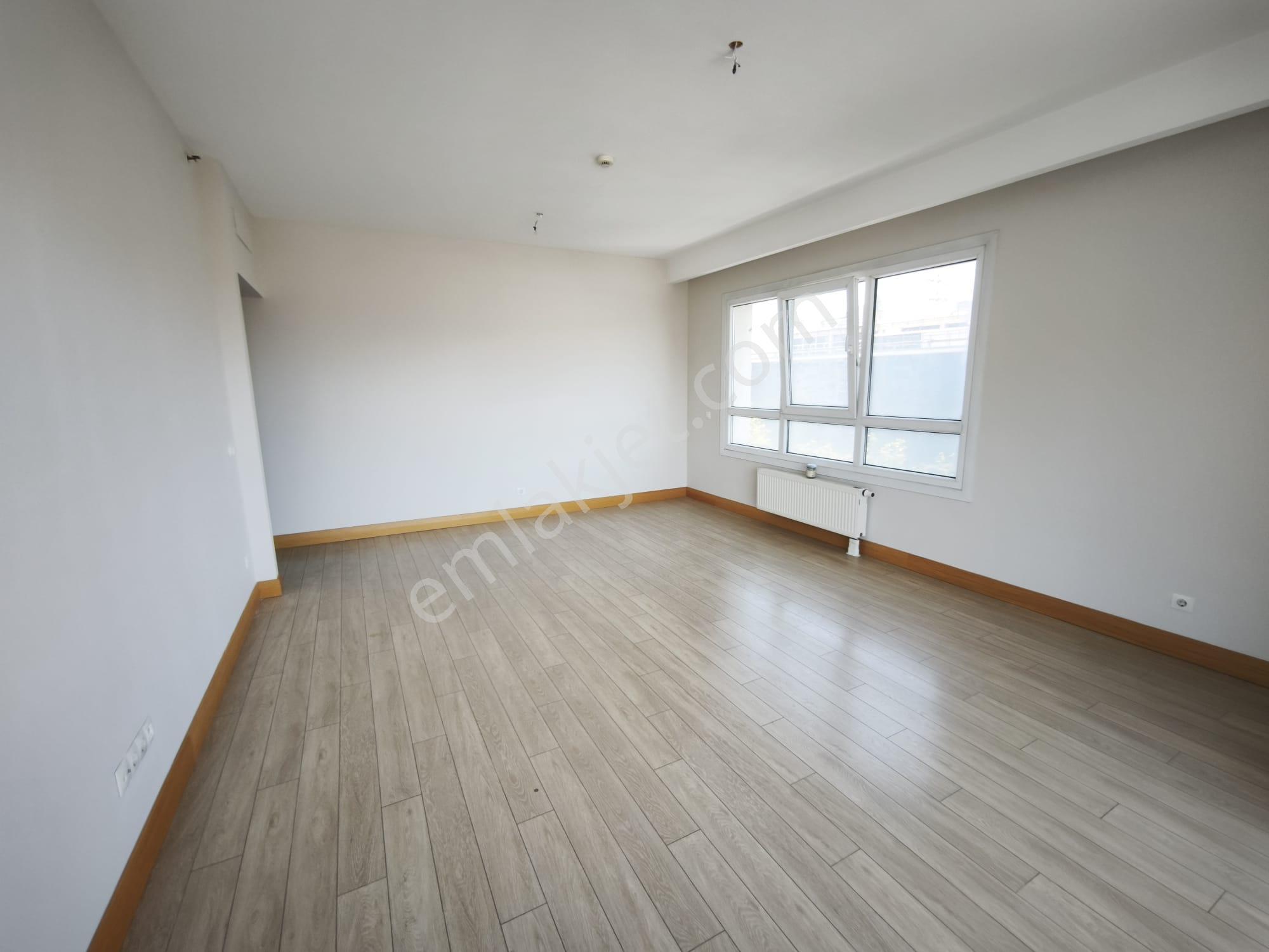 Nurolpark Güneşli Kapalı Mutfak Satılık 2+1 Daire - Boş - Görsel 16