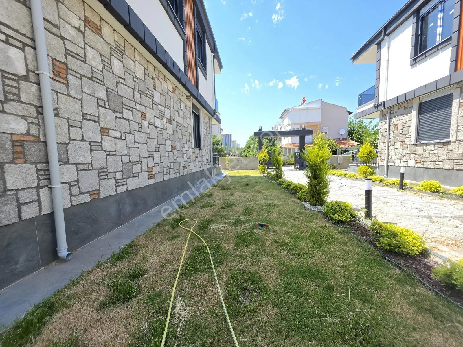 Altınova Sahilde Plaja Yürüme Mesafesinde Premium Satılık Villa - Görsel 9