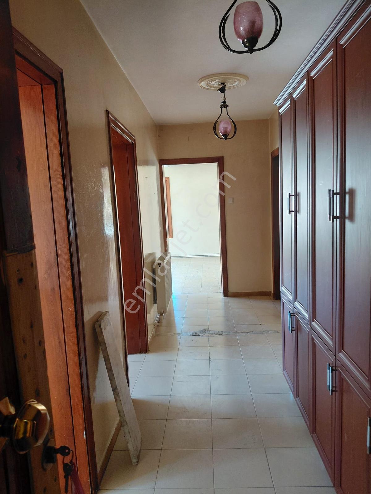Yakup Göymenden İsitiklalde Kiralık 2+1 Doğalgazlı Daire - Görsel 11