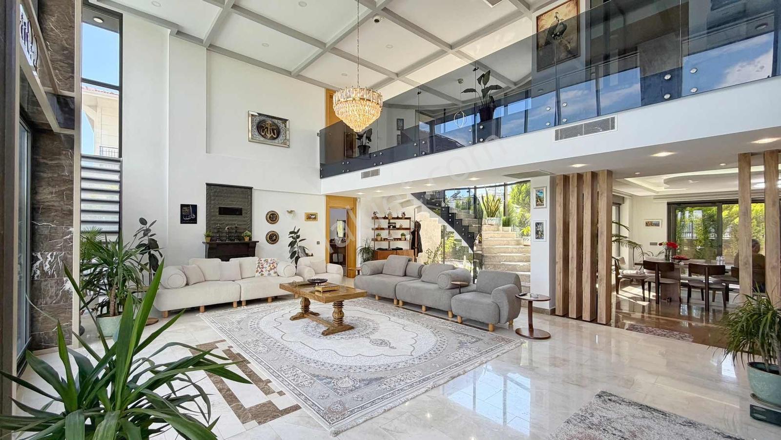 1162 M² Arsa | 550 M² 7+2 Loft Mimari | Isıtmalı Havuzlu Villa - Görsel 10