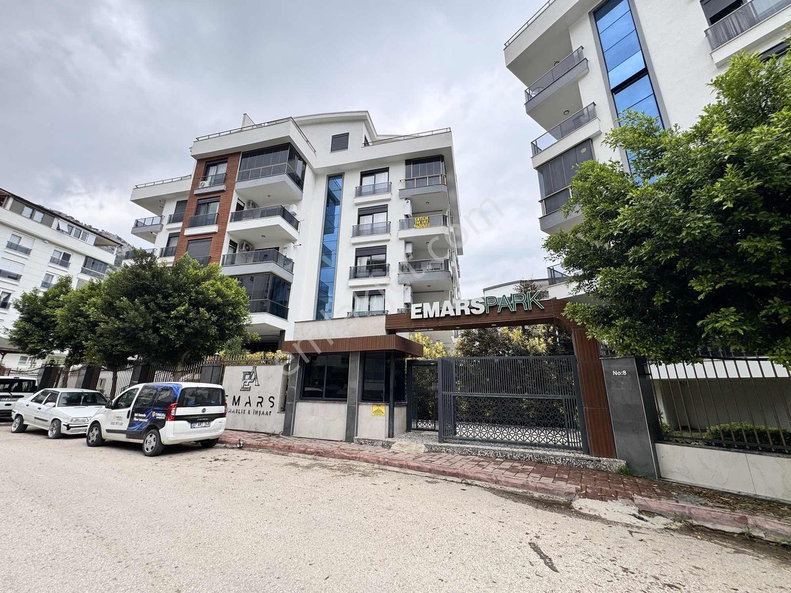 Hurma Da Denize Yakın Arakat Kapalı Otoparklı Havuzlu 2+1 - Görsel 9