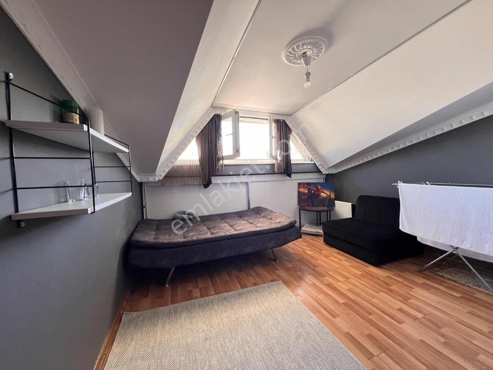 Camiavlu Palmiye Sitesi'nde Şık Eşyalı Kiralık 3+1 Daire - Görsel 10