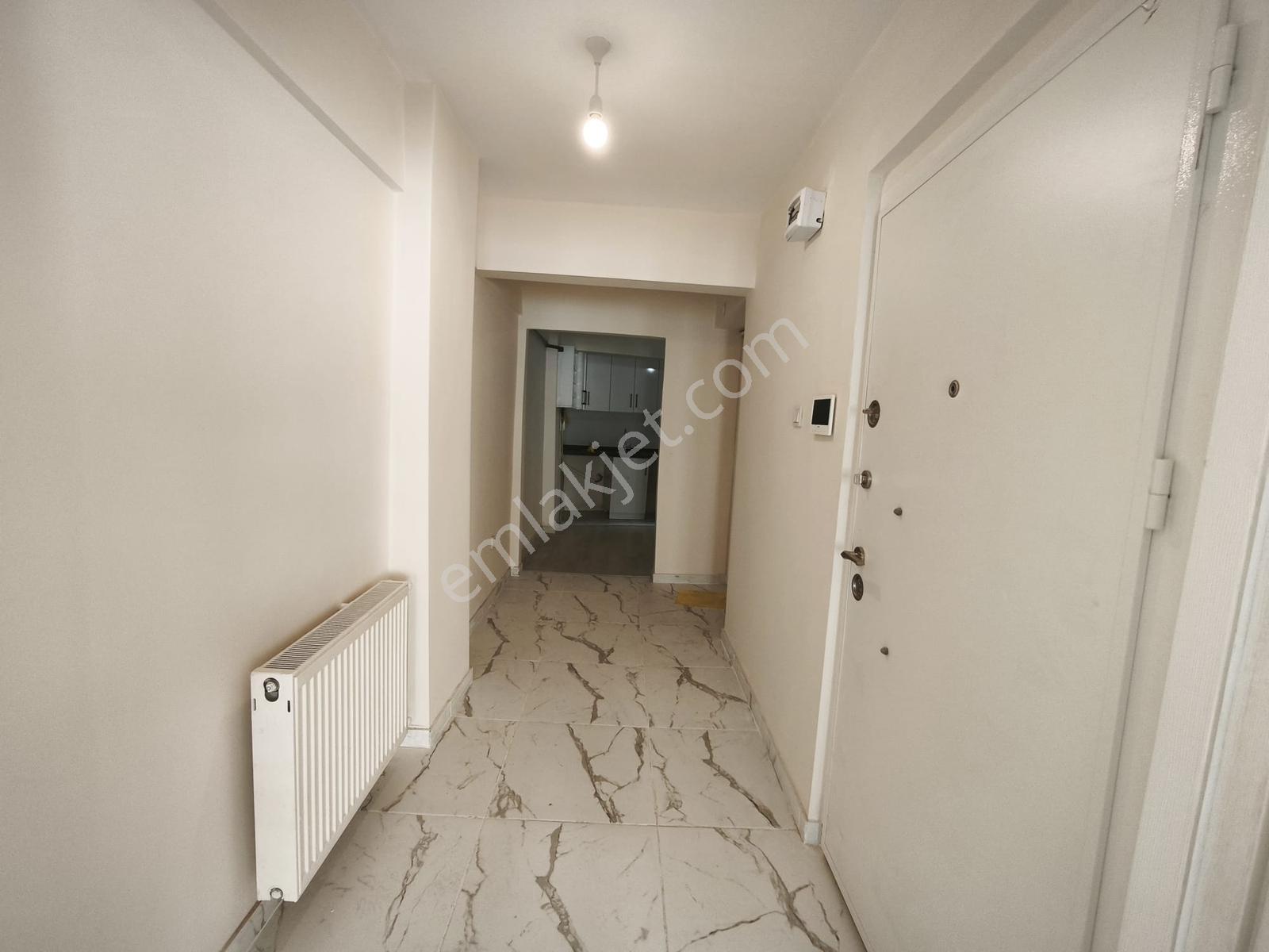 Kadıköy Merkezi Konumda Kiralık 1+1 Daire - Görsel 11