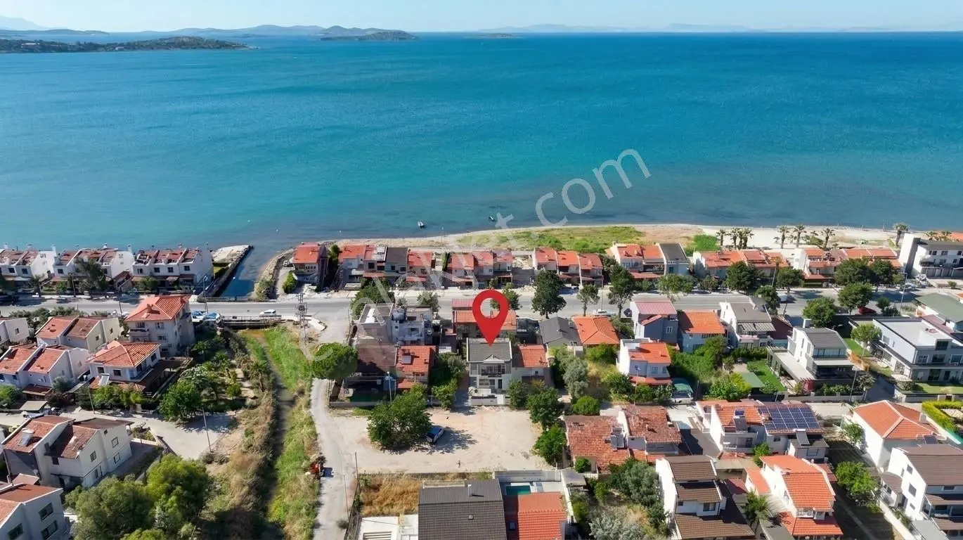Urla Kalabak'da Bağımsız Satılık 3+1 Villa