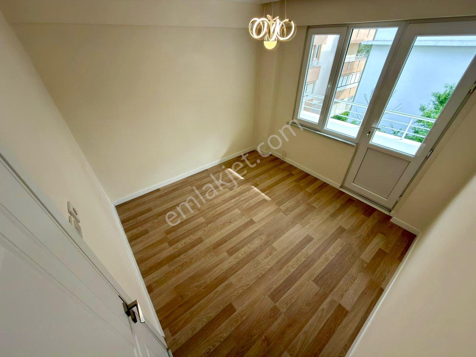 🏡 Referans'tan Akçay Merkez'de Ara Kat Full Yapılı 2 +1 Daire - Görsel 4