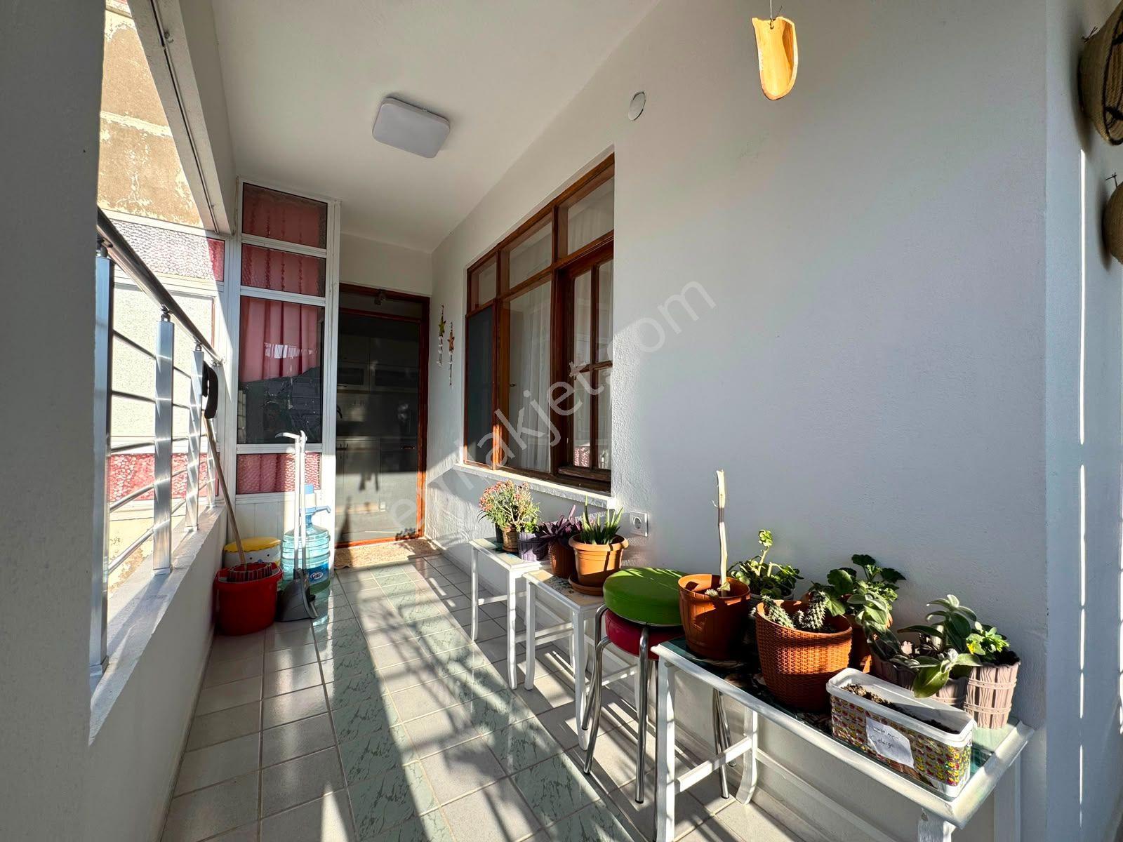 🏡 Referans'tan Akçay Merkez'de Ayrı Mutfak Ön Cephe 2+1 Daire - Görsel 10