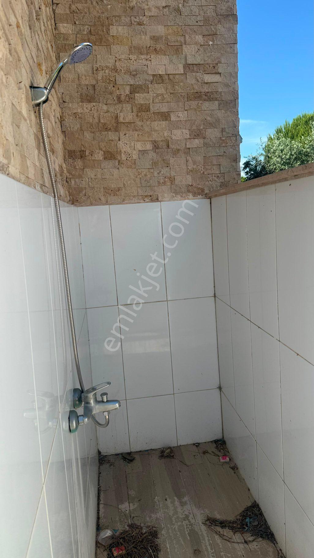 ✨ Davutlar’da Denize 150 Metre Geniş Bahçeli 3+1 Müstakil Villa - Görsel 24