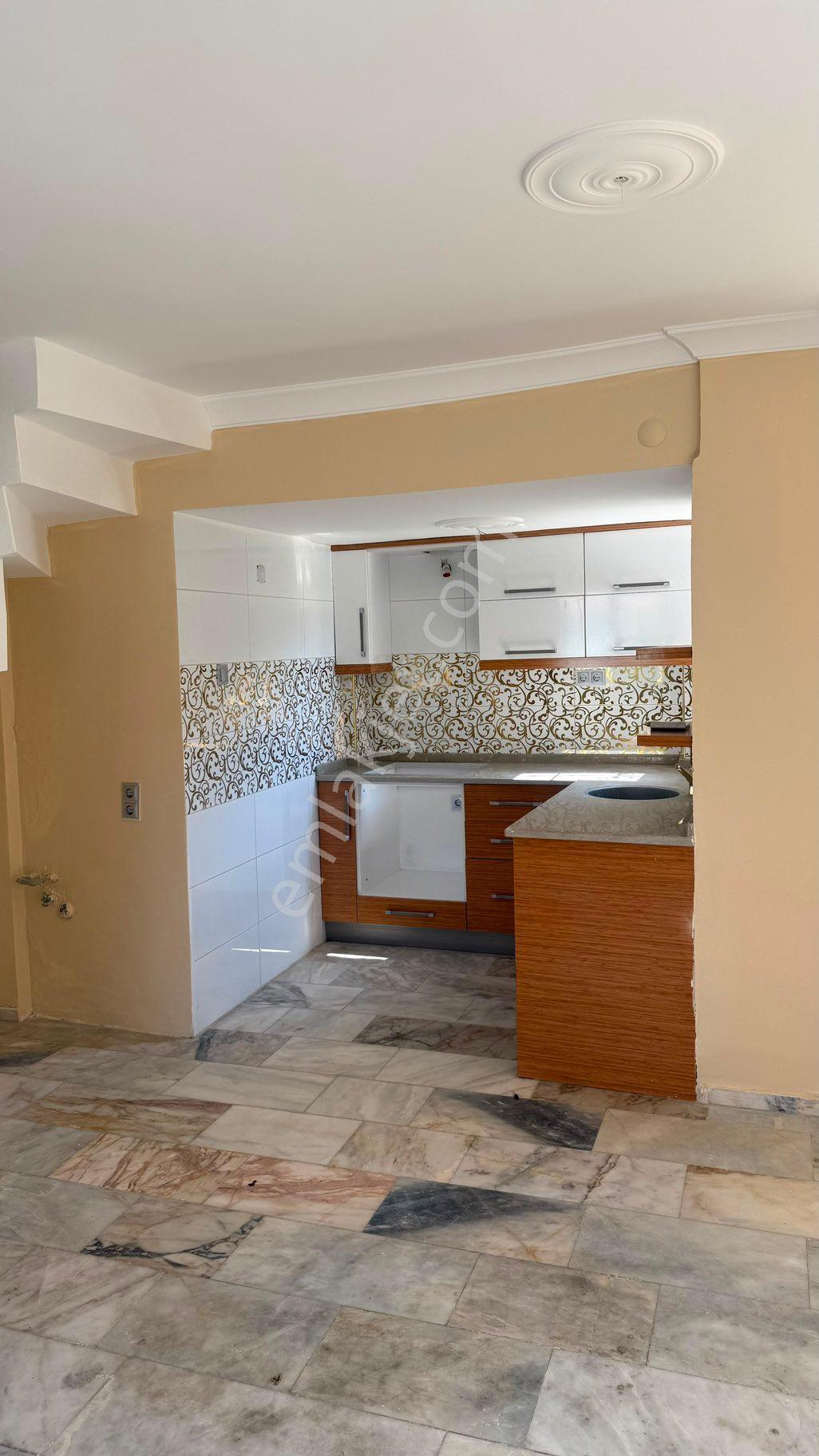 ✨ Davutlar’da Denize 150 Metre Geniş Bahçeli 3+1 Müstakil Villa - Görsel 2
