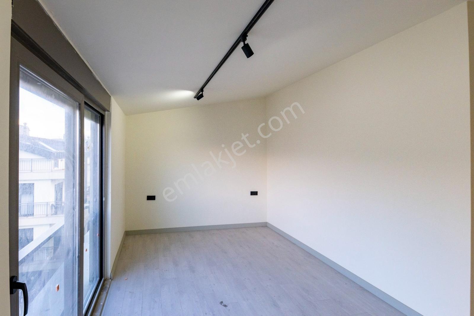 Güzeloba Pıer Mokka Sitesinde 3+1 Lux Dubleks Daire - Görsel 7