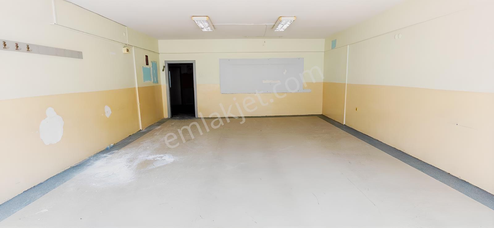 Fethiye Cad. Cephe Satılık Büro Ofis - Görsel 16