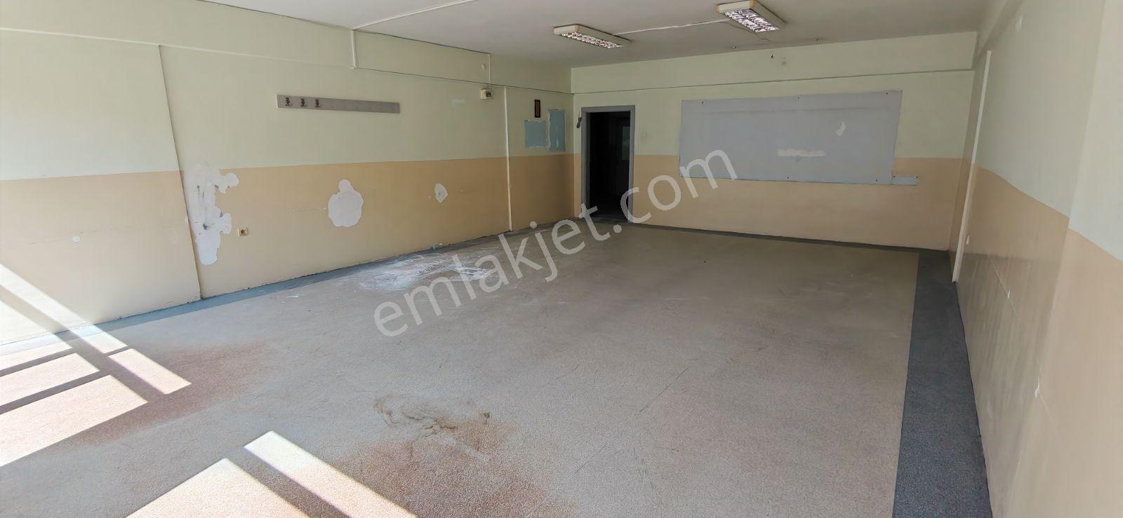 Fethiye Cad. Cephe Satılık Büro Ofis - Görsel 8