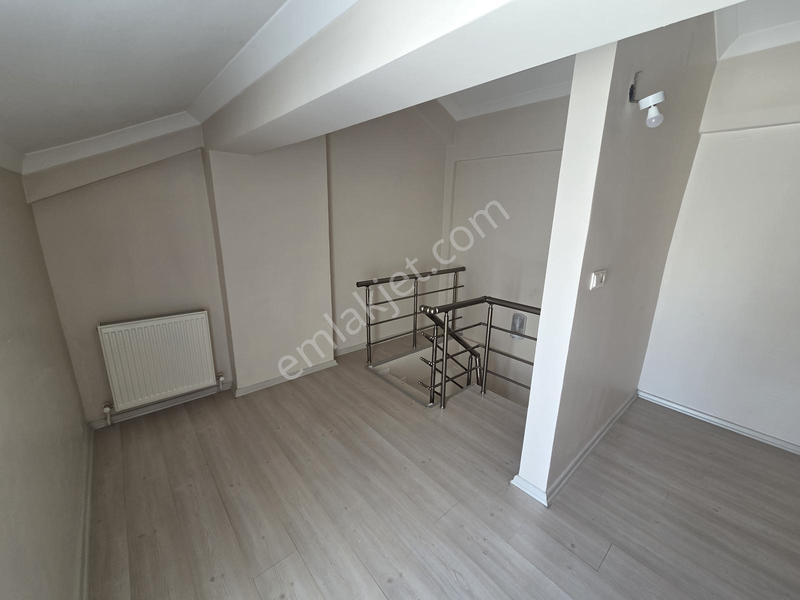 Mir'den Emlak Konut Arkası Dublex Kiralık Daire - Görsel 12