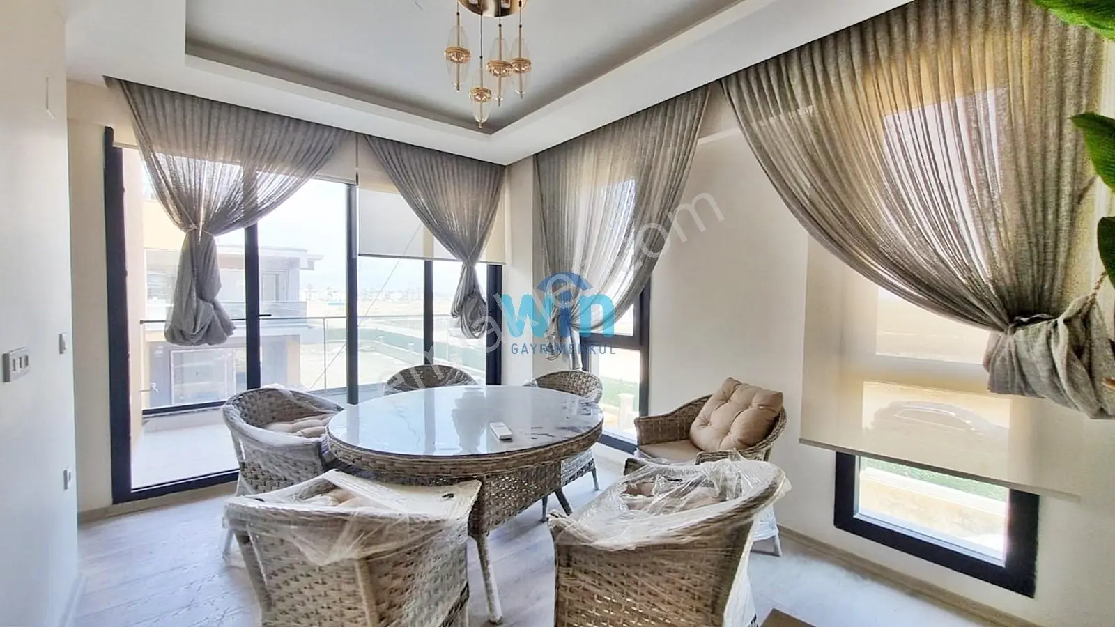 Win'den Silifke'de Lüks Teraslı Site İçinde Satılık 2+1 Villa - Görsel 8