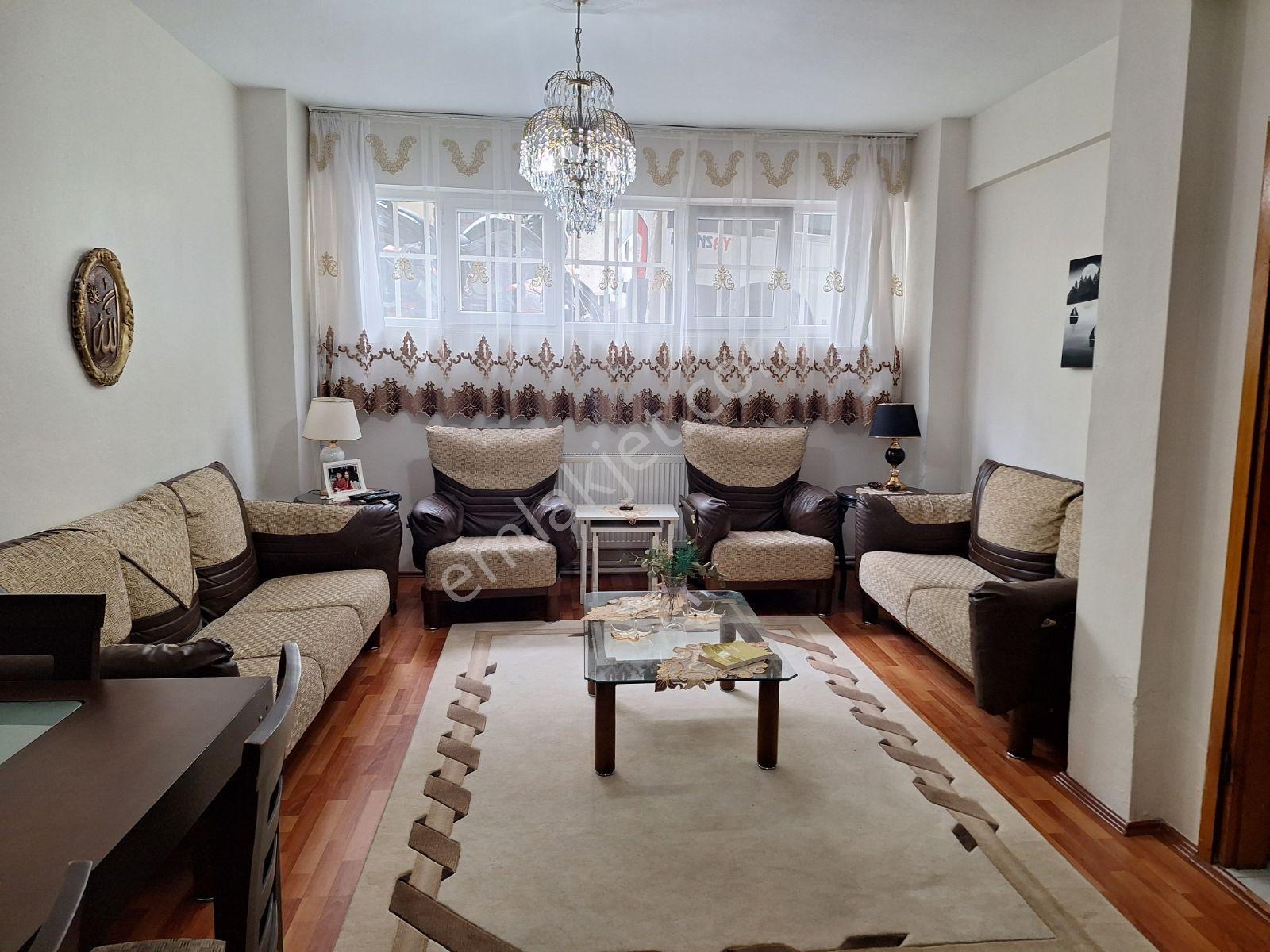 Hürriyette Satılık 3+1 Bahçe Katı Daire