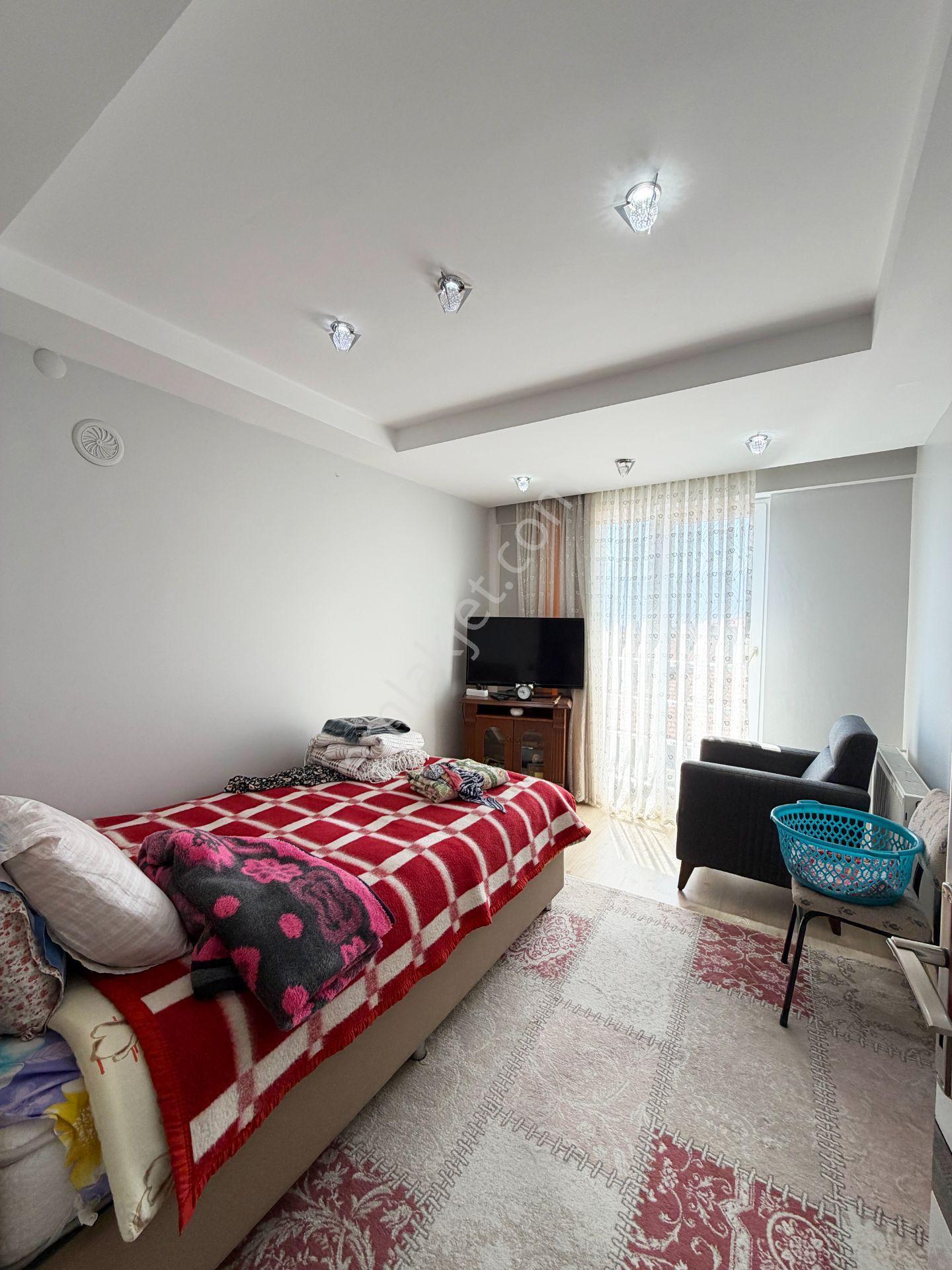 Kuşpınar'da Lüks Eşyalı 3+1 Arakat Kiralık Konsept Daire - Görsel 19
