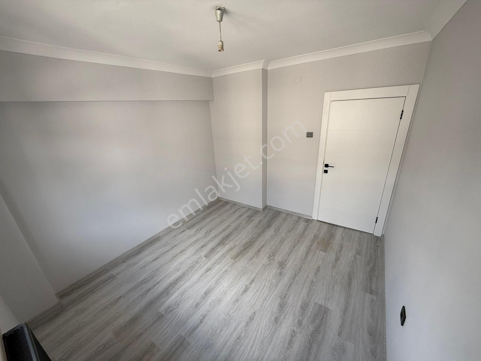 Osmanlı İş Merkezi Yakını 3+1 140m2 Lüx Yapılı Kiralık Daire...! - Görsel 10