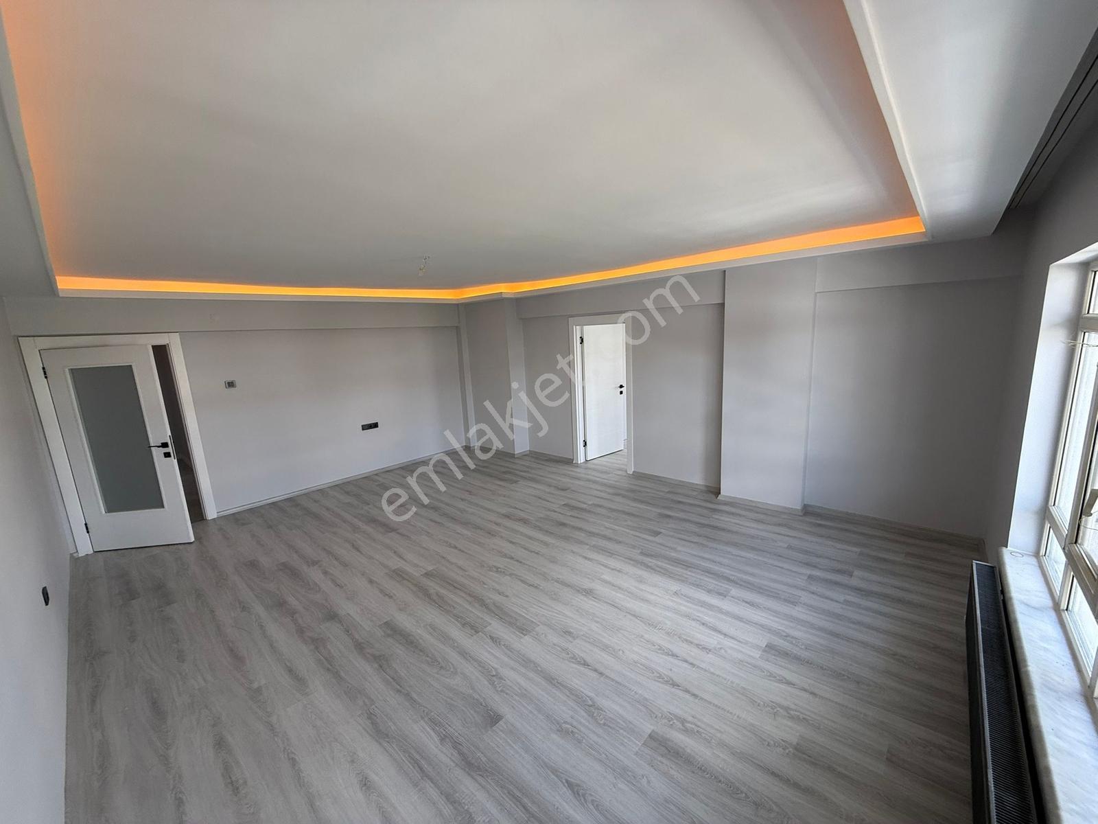 Osmanlı İş Merkezi Yakını 3+1 140m2 Lüx Yapılı Kiralık Daire...! - Görsel 19