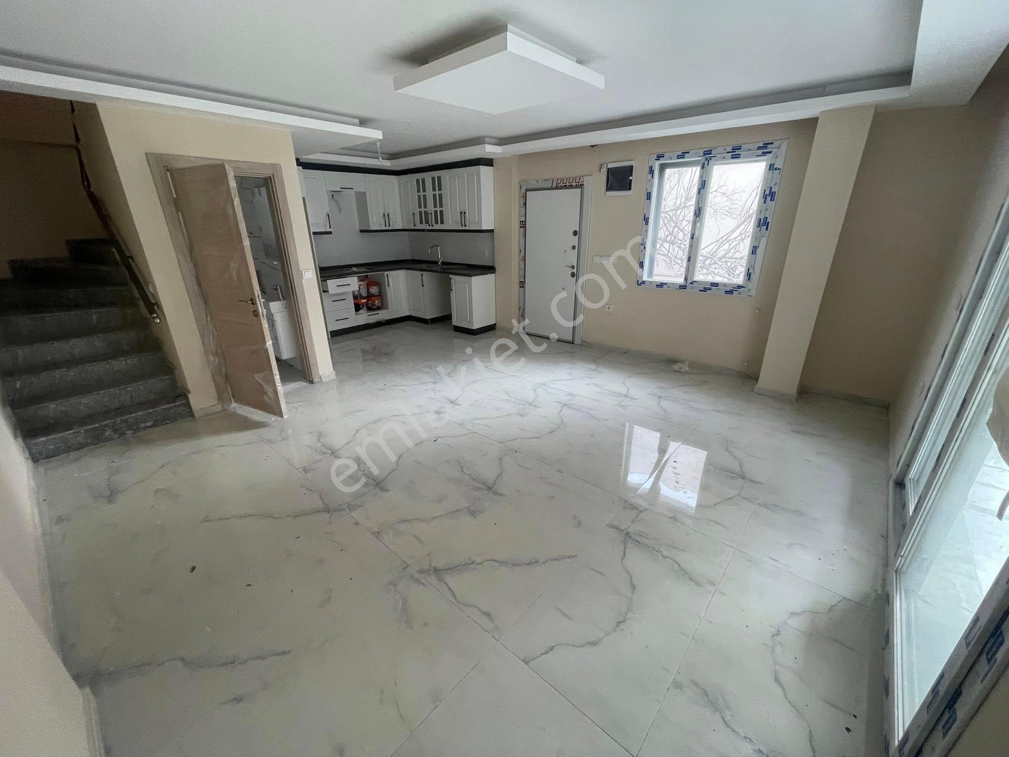 Seferihisar Payamlı'da Denize 350m Mesafede Sıfır Köşesatılık 3+1 Villa - Görsel 22