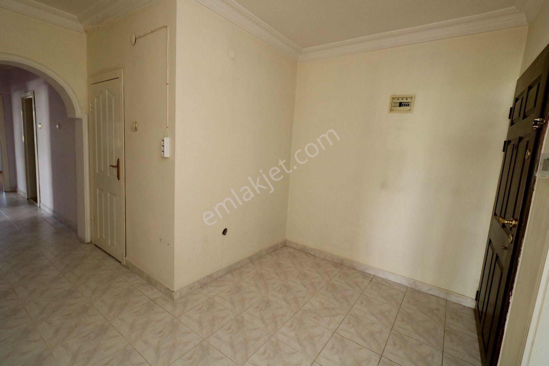 Emre Emlak'tan Oğuzlar'da Site İçi Arakat Asansörlü Kiralık 3+1 Daire - Görsel 28