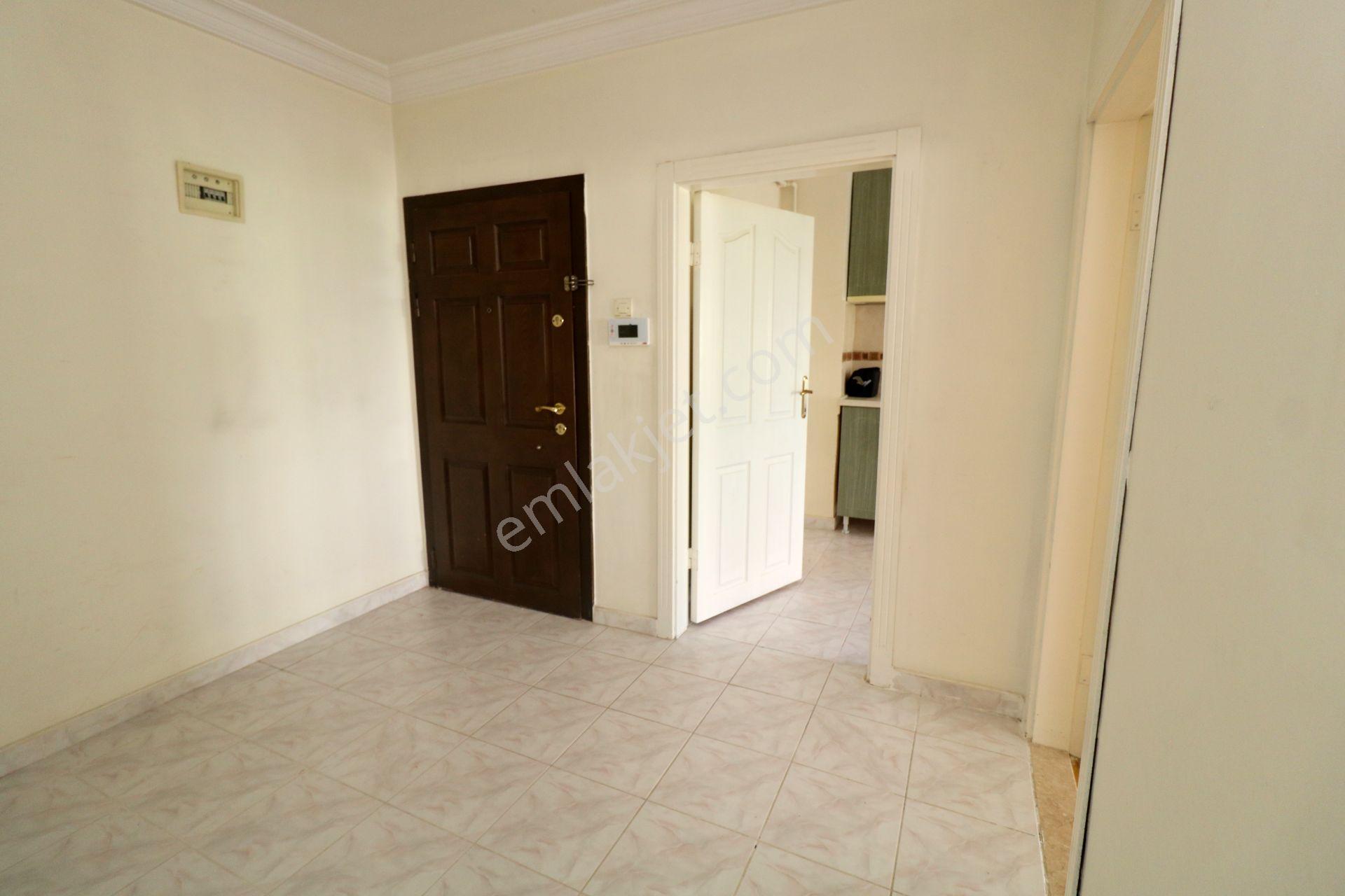 Emre Emlak'tan Oğuzlar'da Site İçi Arakat Asansörlü Kiralık 3+1 Daire - Görsel 30