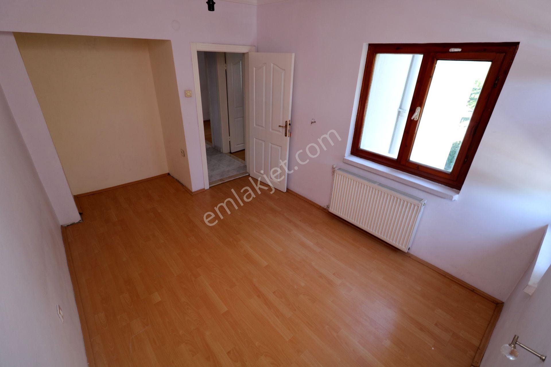 Emre Emlak'tan Oğuzlar'da Site İçi Arakat Asansörlü Kiralık 3+1 Daire - Görsel 21